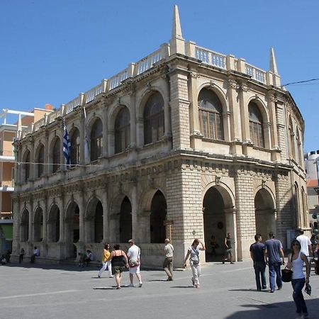 Archipelagos Apt In The Heart Of The City Heraklion  ภายนอก รูปภาพ