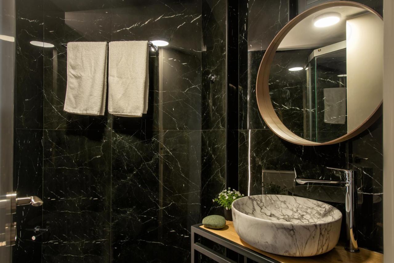 Archipelagos Apt In The Heart Of The City Heraklion  ภายนอก รูปภาพ